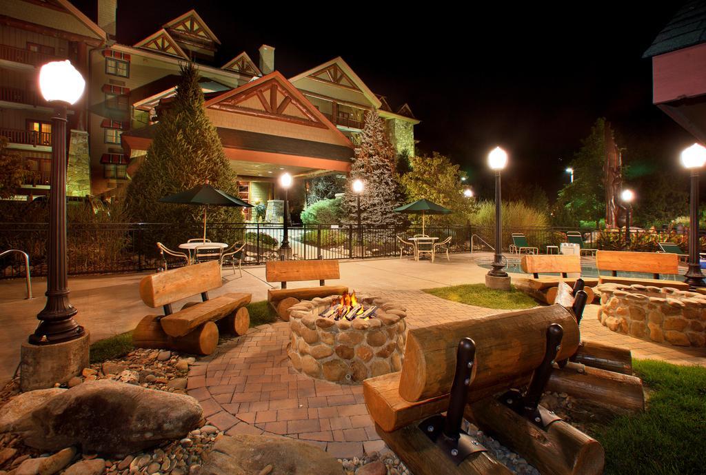 Bearskin Lodge On The River Gatlinburg Exteriér fotografie